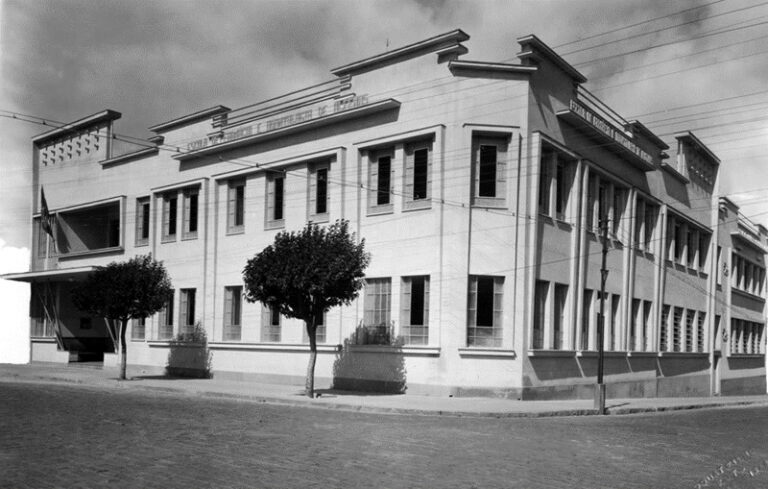 1949-Praca-da-Bandeira45-EFOA