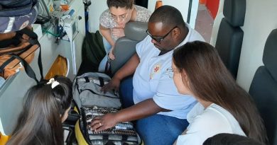 Universitários do curso de Medicina da UNIFAL-MG realizam visita técnica na sede do CISSUL SAMU
