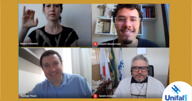 Estudantes de Biotecnologia, Ciência da Computação, Engenharia Ambiental, Engenharia Química, Farmácia, Geografia, Letras e Pedagogia colam grau em cerimônia on-line; evento foi transmitido pelo canal oficial da UNIFAL-MG, no Youtube