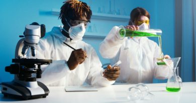 UNIFAL-MG avança no Plano de Retomada Presencial; etapas 2 e 3 preveem retorno seguro e gradual de disciplinas práticas para estudantes de 2º e 3º ano, a partir de janeiro de 2022