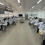Liga Acadêmica de Nefrologia da UNIFAL-MG promove oficina de morfologia renal com prática de dissecação de rim; evento contemplou estudantes de diversos períodos de Medicina