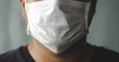 UNIFAL-MG volta a exigir o uso de máscara de proteção respiratória; medida abrange servidores, estudantes, terceirizados, prestadores de serviços e visitantes de todos os campi universitários