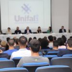 UNIFAL-MG realiza aulas magnas no campus Poços de Caldas; palestrantes compartilham experiências profissionais com universitários e dão dicas para construção de carreiras de sucesso