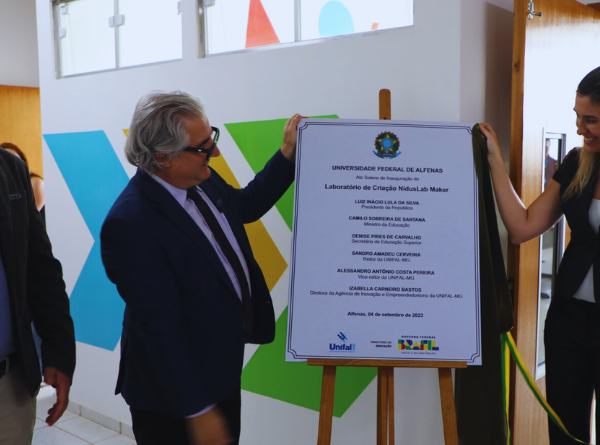 UNIFAL-MG inaugura Espaço Maker no campus Poços de Caldas; laboratórios são abertos ao público para…