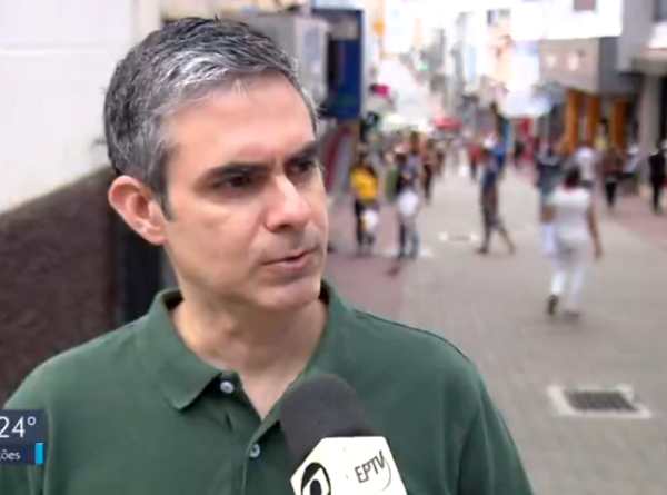 Em reportagem, professor de Economia da UNIFAL-MG comenta mercado mais aquecido com as oportunidades da Black Friday